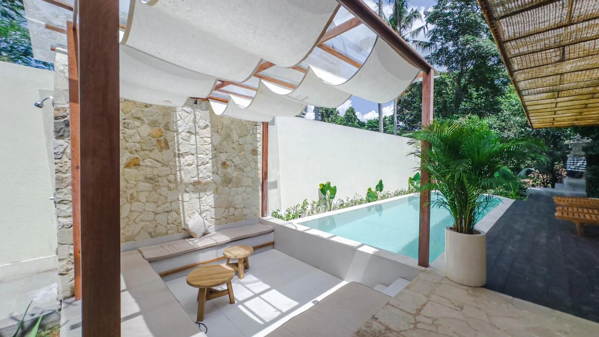 Abangan Palace Ubud - Jungle View